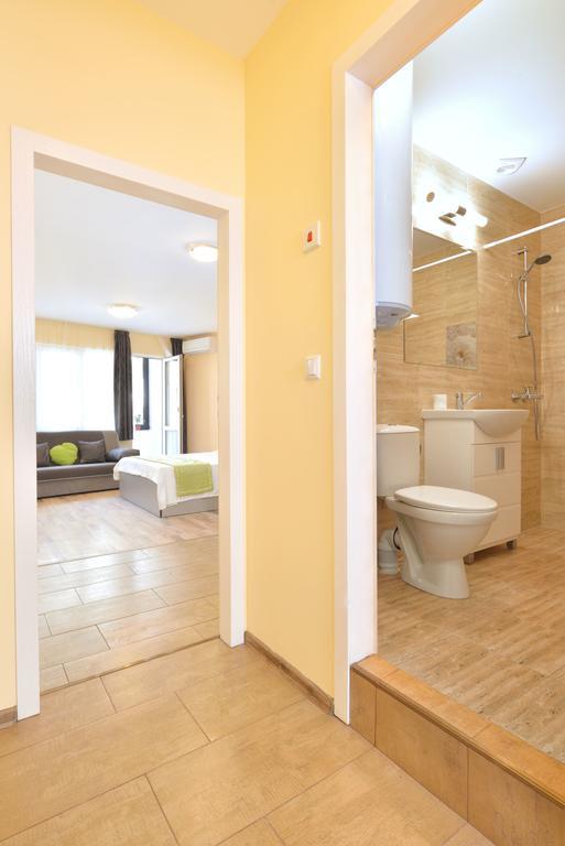 Central Studio 1 Burgas ภายนอก รูปภาพ